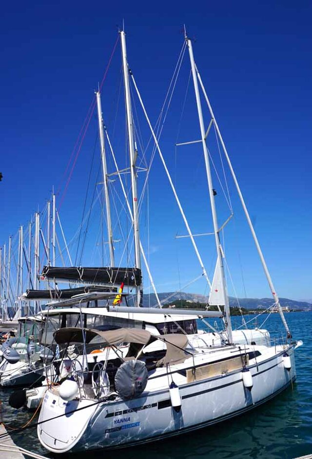 Bavaria Cruiser 34 - 2 cab. Yanna